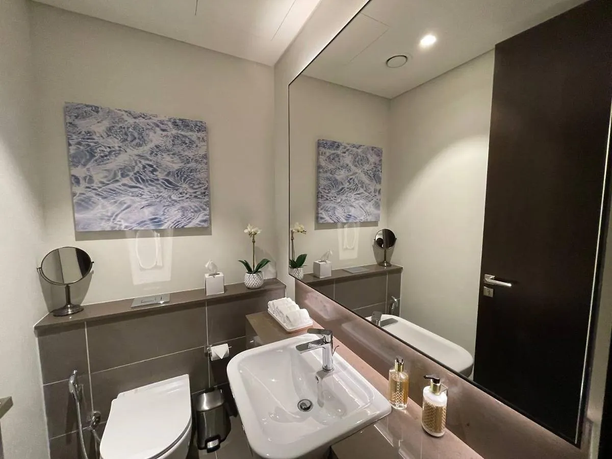 Jumeirah Living Flat Marina Gate Dubai United Arab Emirates