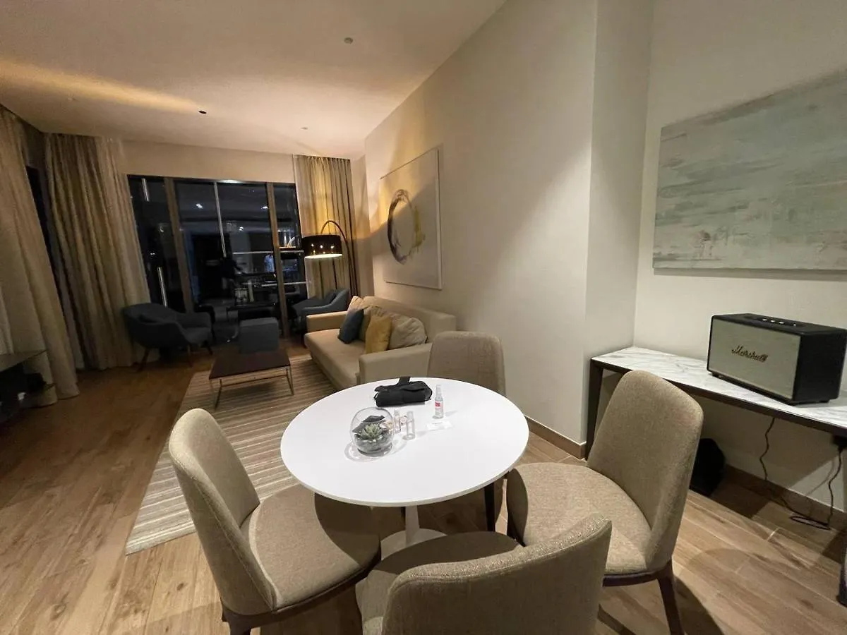 Jumeirah Living Flat Marina Gate Dubai Apartment