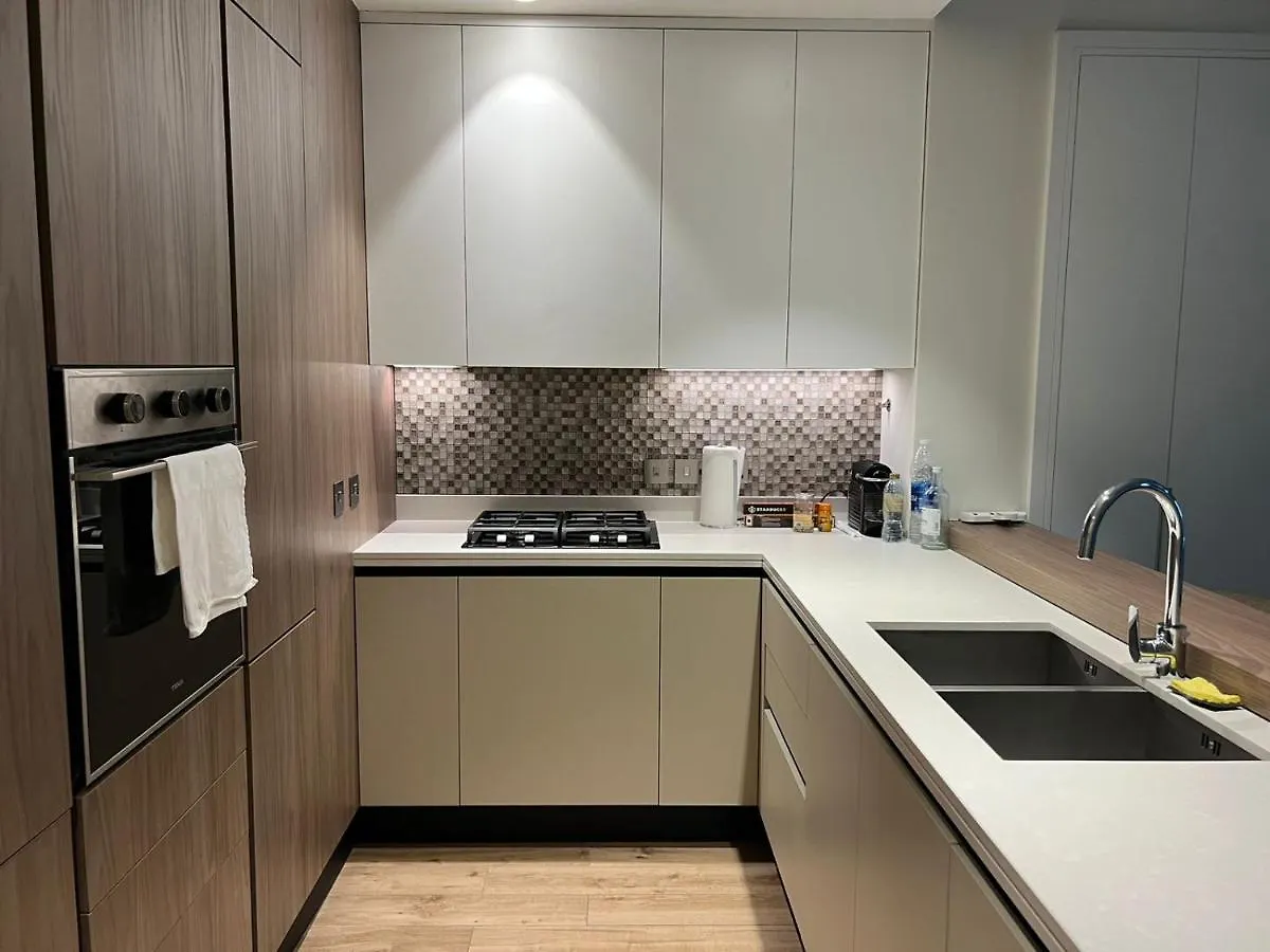 Jumeirah Living Flat Marina Gate Dubai Apartment